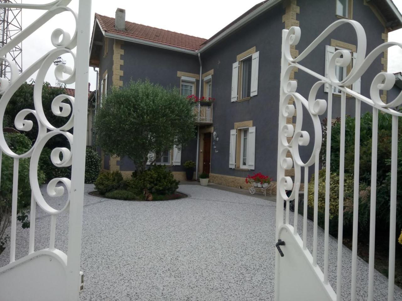 Chambres D'Hotes Toulaho Cazeres Exteriör bild